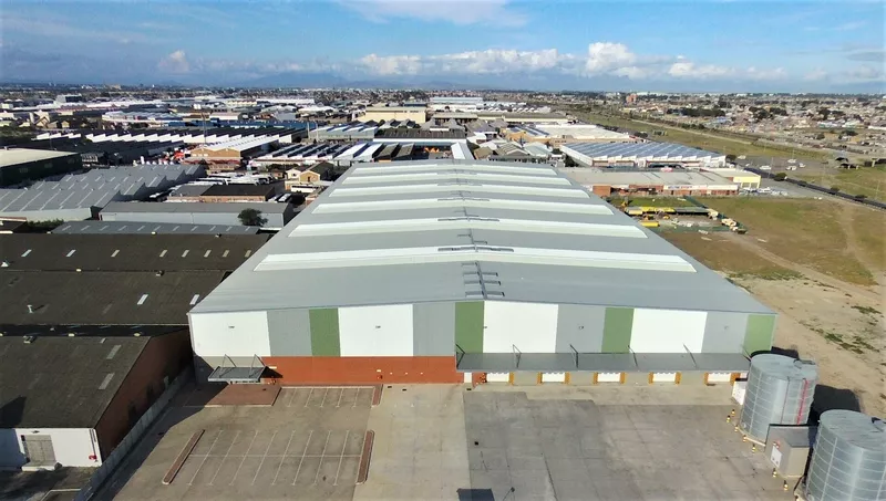 9 724 m² Industrial to let in Epping 2, 4 Packer Avenue (photo 1)
