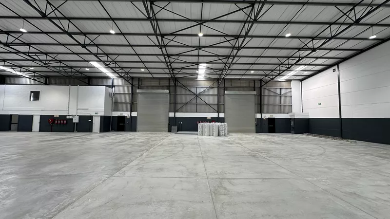 1 066 m² Industrial to let in Rivergate, 9 Titan Street (photo 7)