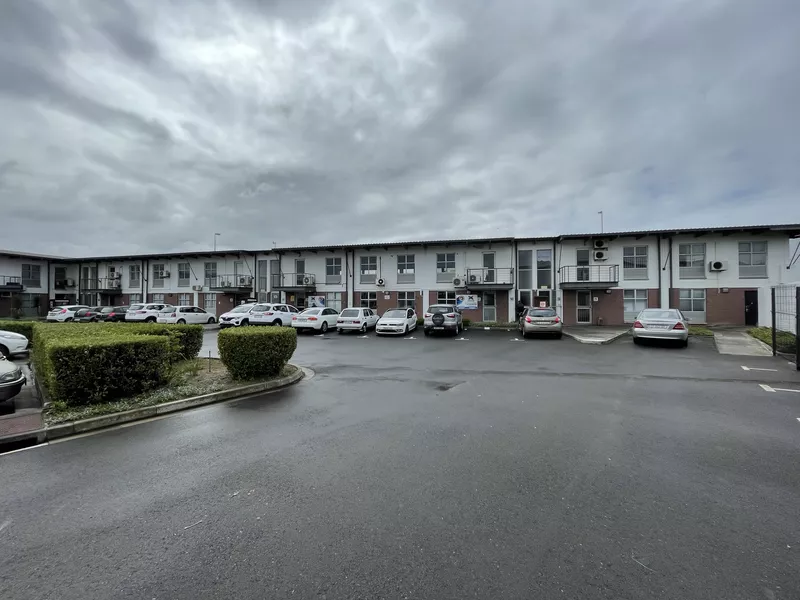 232 m² Property to let in Marconi Beam, Spearhead Business Park (photo 1)