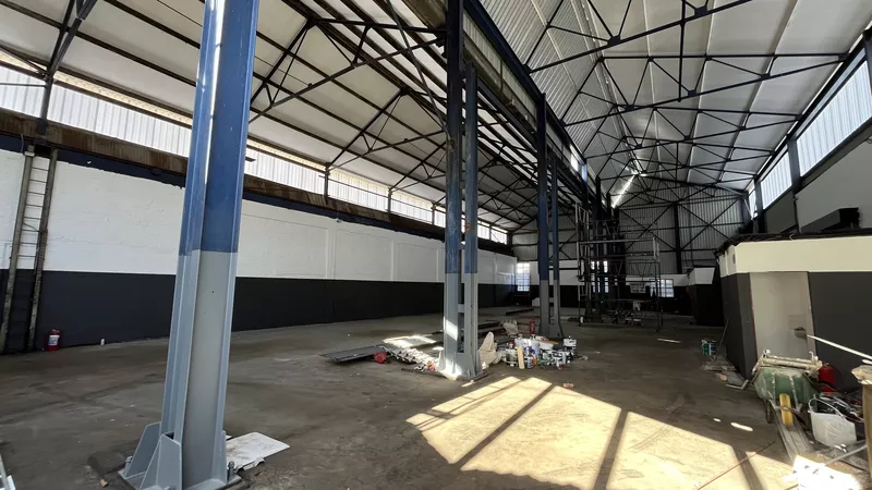 633 m² Industrial to let in Woodstock, Nearby Industrial Park (photo 10)