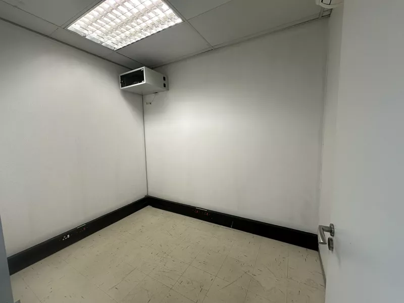 173 m² Office to let in Gauteng, Clearwater Office park (photo 13)