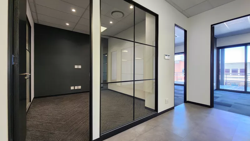 1 095 m² Office to let in Sable Square, Sable Square - Block D (photo 32)