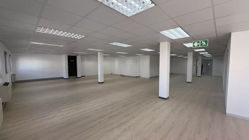 254 m² Office to let in Tyger Valley, 2 Bella Rosa (photo 12)