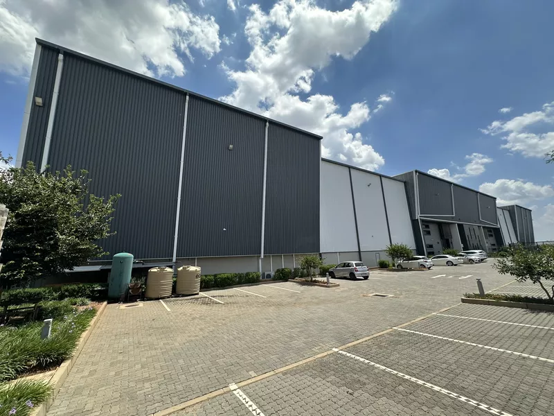 11 366 m² Industrial to let in Midrand, Lords View Industrial Park (photo 43)