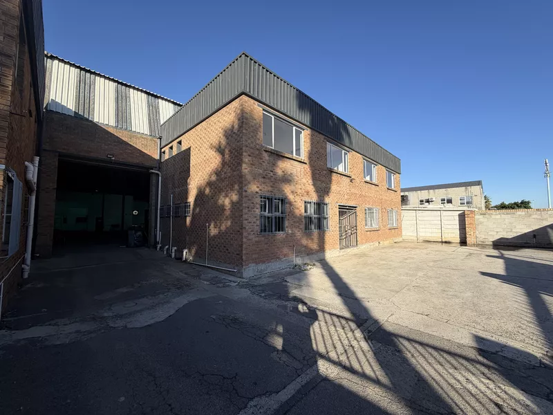 1 350 m² Industrial for sale in Blackheath, 27 Anfield Road (photo 25)