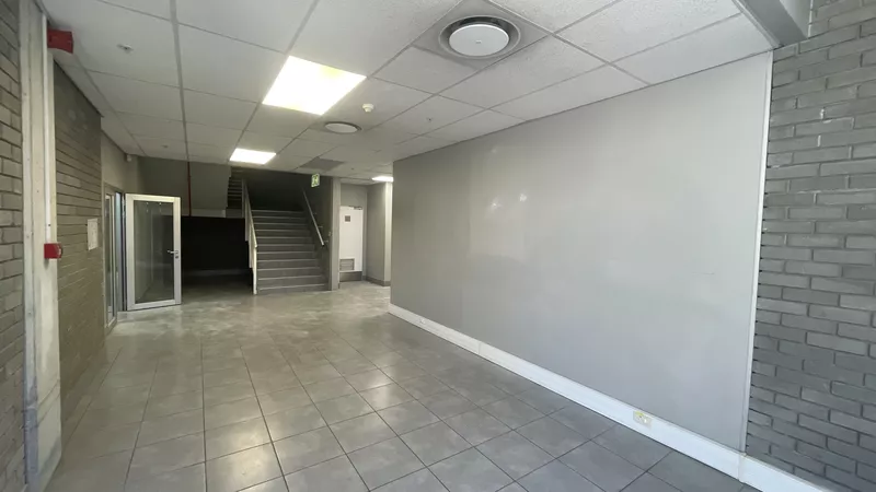 6 075 m² Industrial to let in Estuaries Office Estate, Montague Park (photo 15)