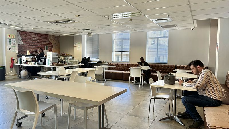 2 775 m² Office to let in Cape Town City Centre/CBD, 11 Adderley Street (photo 15)
