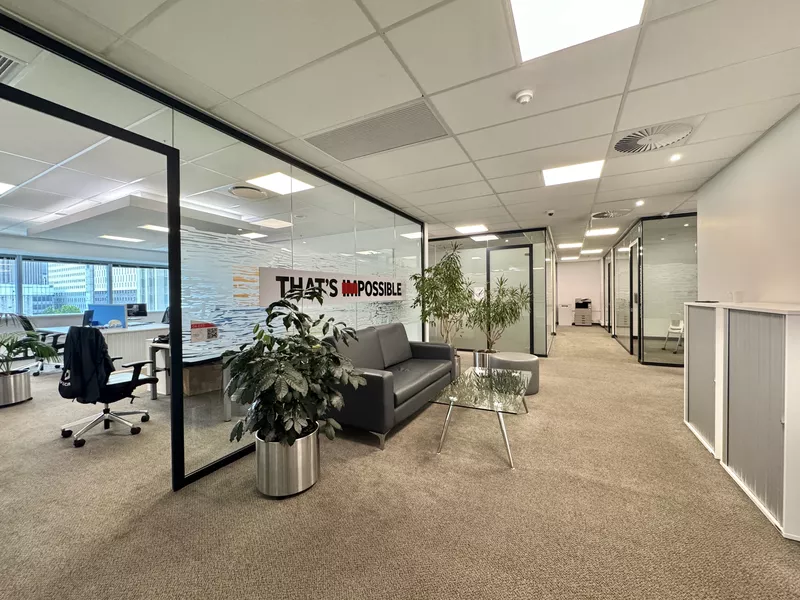 950 m² Office to let in Cape Town, The Towers (photo 18)