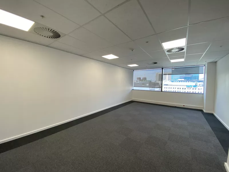 400 m² Office to let in Cape Town City Centre/CBD, 35 Lower Long (photo 10)