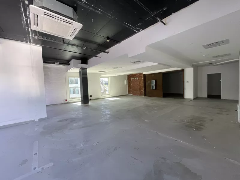 190 m² Office to let in De Waterkant, Cape Quarter 1st Floor 190m2 (photo 17)