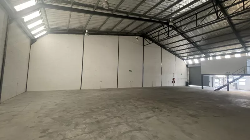 560 m² Industrial to let in Epping 2, Bofors Three Industrial Park (photo 10)