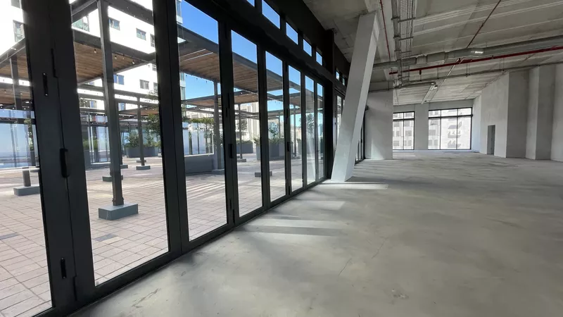 860 m² Retail property to let in Foreshore, Harbour Arch (photo 19)