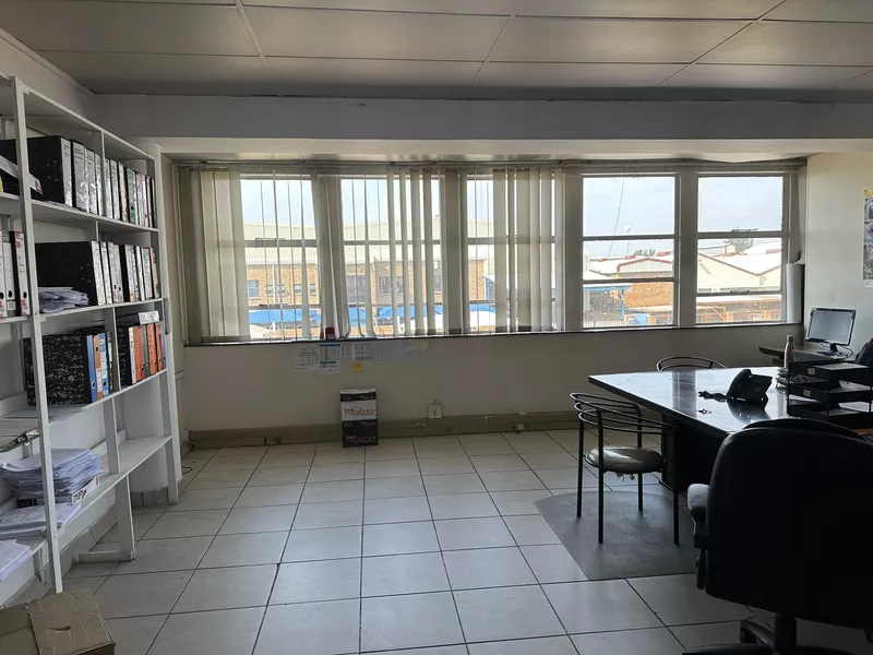 2 563 m² Industrial to let in Gauteng, 6 Beryllium Rd, Alrode, Warehouse (photo 14)
