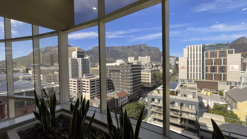 979 m² Office to let in Cape Town City Centre/CBD, The Terraces (photo 14)