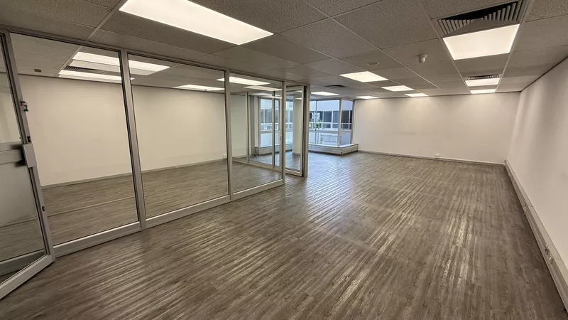 95 m² Office to let in Claremont, Sunclare (photo 5)