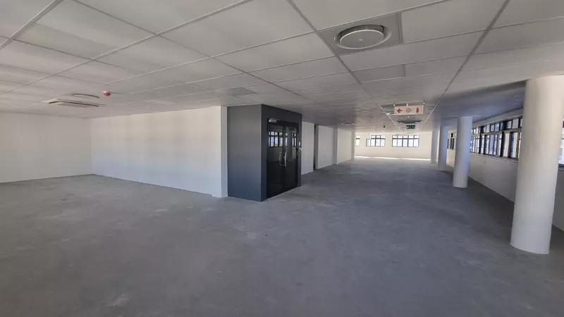 335 m² Office to let in Cape Town City Centre/CBD, 30 Waterkant (photo 6)