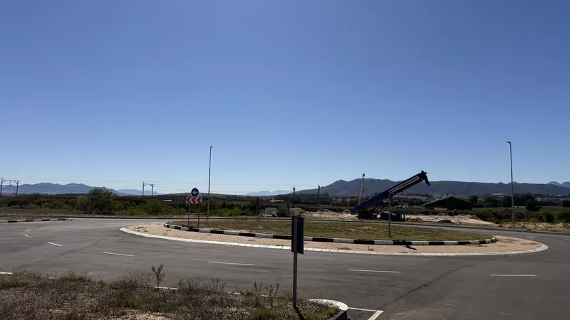 7 900 m² Industrial to let in Klapmuts, 7,900m² New Development, The Bridge, Stellenbosch (photo 8)