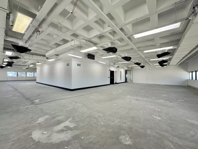 1 912 m² Office to let in Cape Town City Centre/CBD, The Box (photo 3)