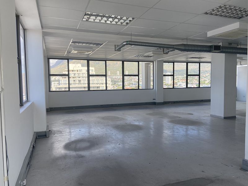 312 m² Office to let in Cape Town City Centre/CBD, Buitengracht Centre-125 Buitengracht Street (photo 17)