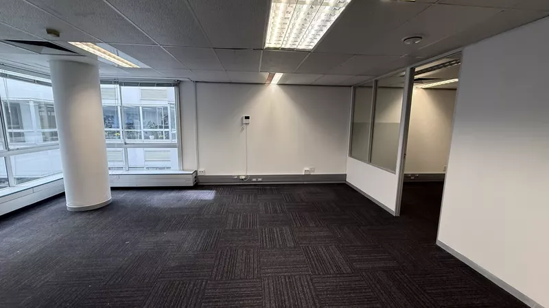 90 m² Office to let in Claremont, Sunclare (photo 10)