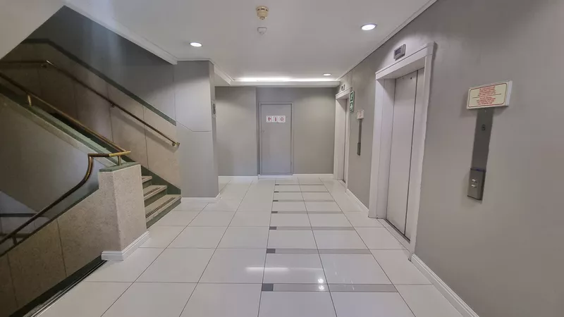 1 179 m² Office to let in Cape Town City Centre/CBD, Constitution House (photo 20)