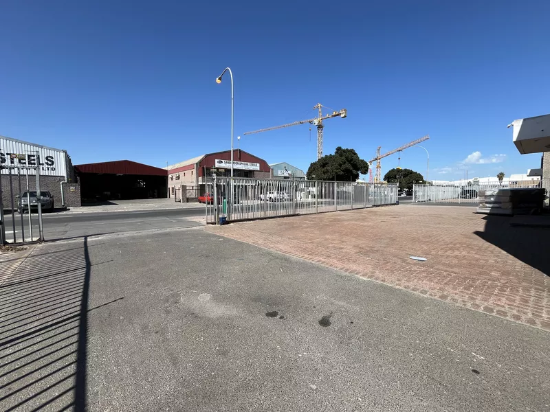 1 163 m² Industrial to let in Parow Industrial, 19 Junction Road (photo 15)