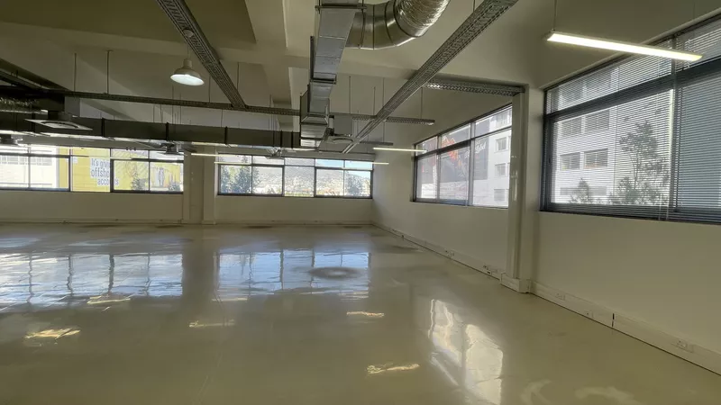 604 m² Office to let in Cape Town City Centre/CBD, 33 Martin Hammerschlag (photo 5)