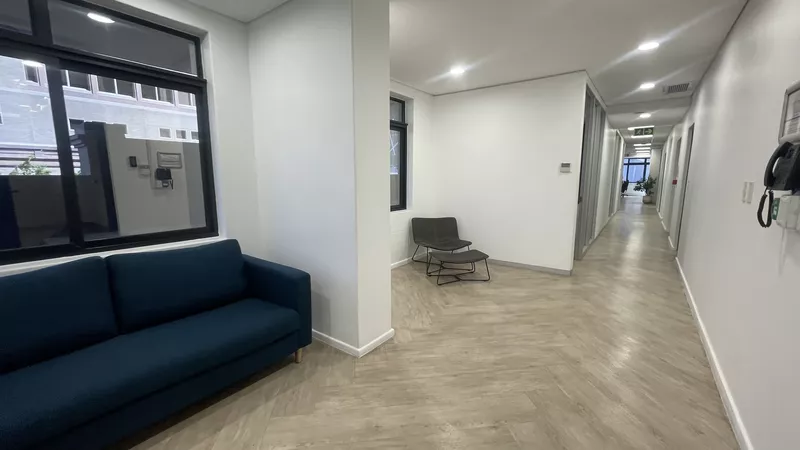 509 m² Office to let in Cape Town City Centre/CBD, 33 Bree Street (photo 24)