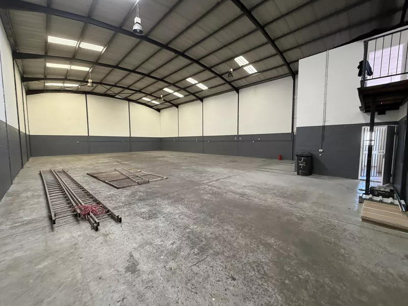 532 m² Industrial to let in Bellville, Symphony Park (photo 10)