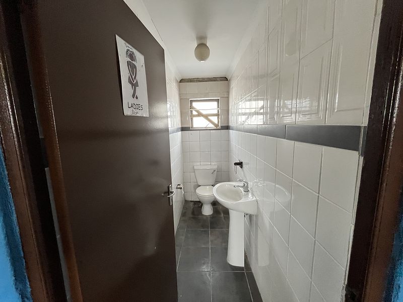 400 m² Industrial for sale in Elsies Rivier, 50 Epping Avenue (photo 33)