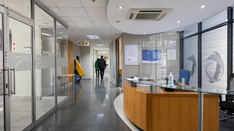 1 067 m² Office to let in Tyger Chambers, Tyger Chambers 2 (photo 10)
