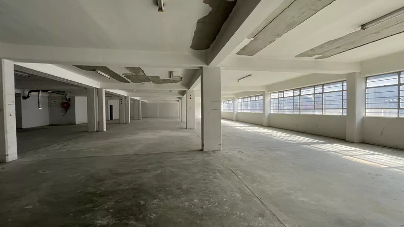 2 700 m² Office to let in Cape Town City Centre/CBD, Cubana House (photo 15)