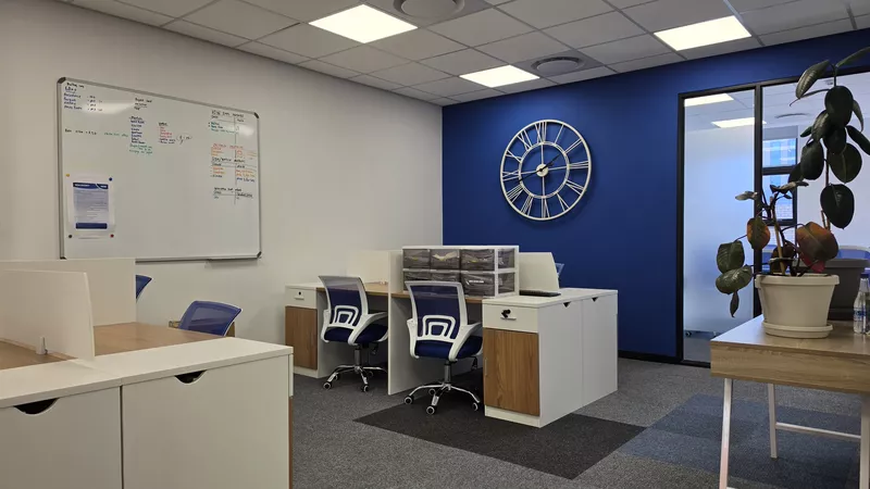 136 m² Office to let in Bridgeways Park, Bridgewater One - Suites (Block C) (photo 17)