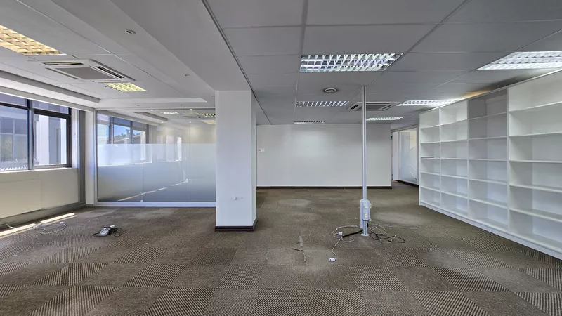 632 m² Office to let in Tyger Waterfront, Avanti South Block (photo 54)