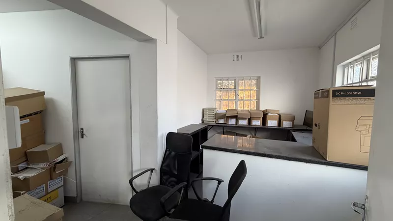840 m² Industrial to let in Paarden Eiland, 25 Hermes Street (photo 18)