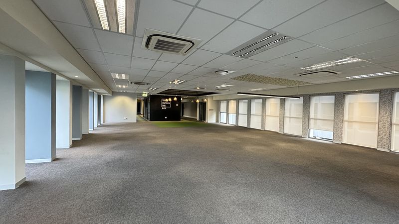 390 m² Office to let in Cape Town City Centre/CBD, Thomas Pattullo (photo 17)