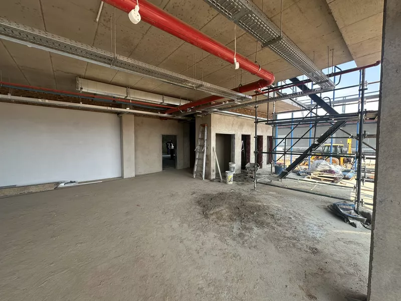 9 909 m² Industrial to let in Meadowdale, Jet Park I-E (photo 8)