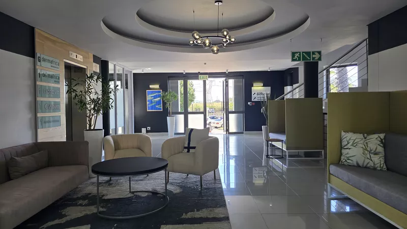 317 m² Office to let in Waterford Place Office Park, Nordic Park 1 (photo 11)