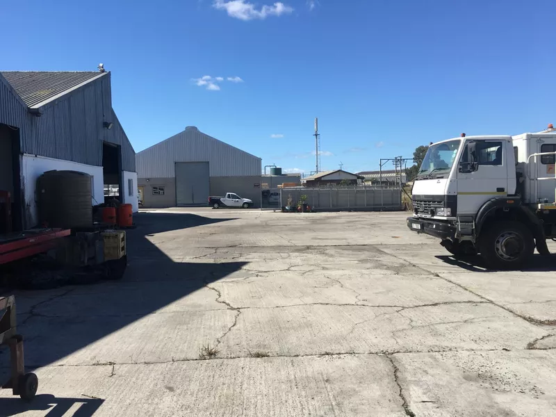 1 750 m² Industrial to let in Blackheath, 60 Van Riebeeck Road, Blackheath (photo 7)