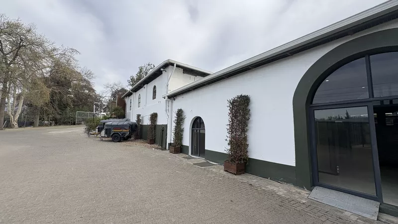 450 m² Office to let in Paarl, Simondium Guild (photo 58)