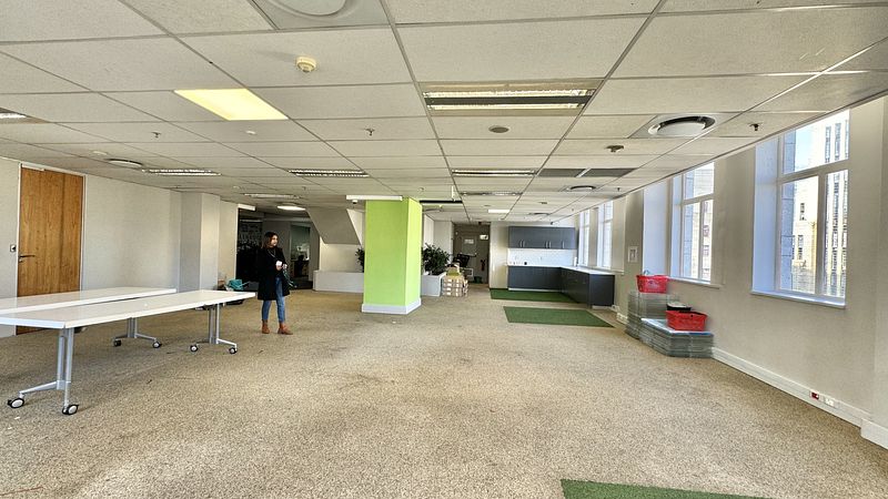3 073 m² Office to let in Cape Town City Centre/CBD, 11 Adderley Street (photo 15)