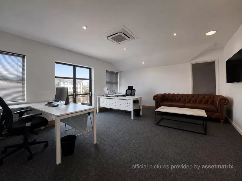 114 m² Office to let in Waterford Place Office Park, Waterford House (photo 15)