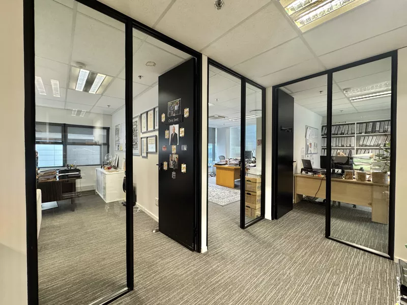 1 065 m² Office for sale in Cape Town City Centre/CBD, Touchstone House (photo 11)