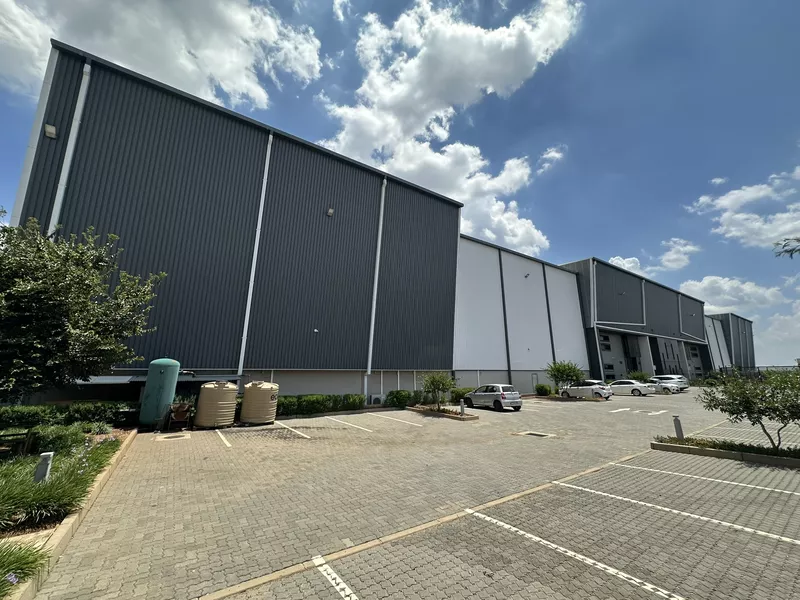 11 366 m² Industrial to let in Midrand, Lords View Industrial Park (photo 45)