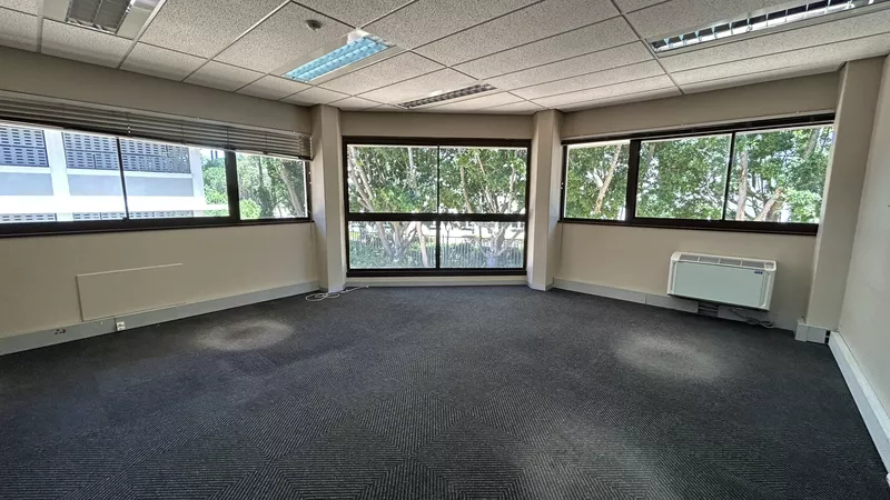 1 036 m² Office to let in Mowbray, Golf Park, GP3 (photo 6)