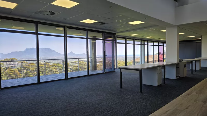 967 m² Office to let in Tygerberg Office Park, Drakenzicht - Tygerberg Park (photo 28)