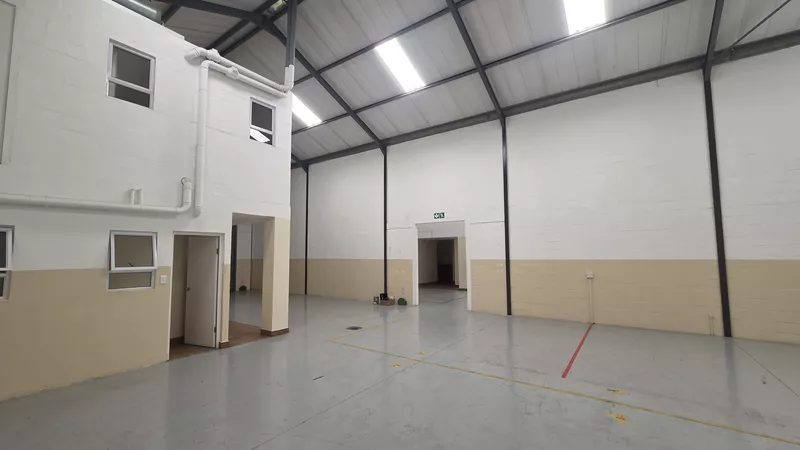 518 m² Industrial to let in Strand, Meerlust Industrial Park (photo 24)