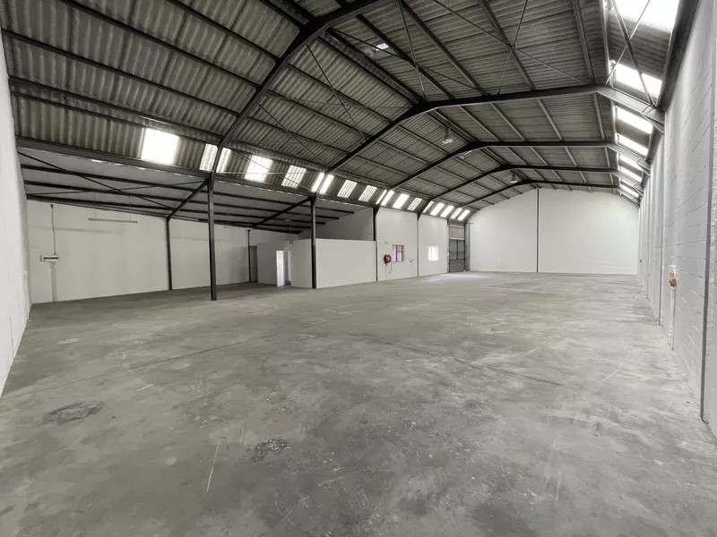 500 m² Industrial to let in Milnerton, 4 Hoist Avenue (photo 3)