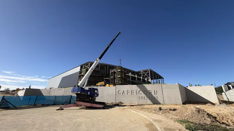 4 490 m² Industrial to let in Brackenfell, Capricorn Crest Park (photo 2)