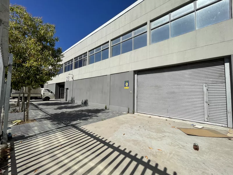 2 000 m² Industrial to let in Epping, 23 Packer Ave (photo 1)